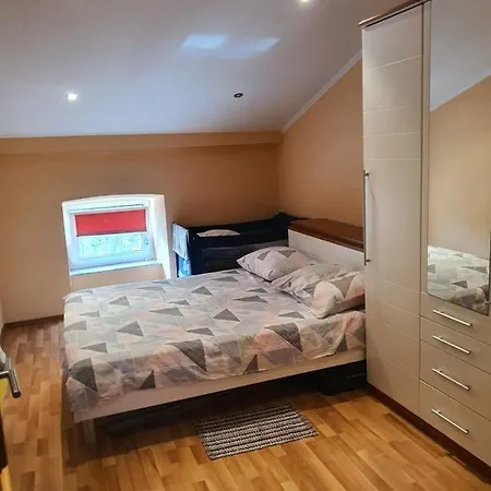 Apartment Karlo *